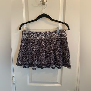 Lulu lemon tennis skirt